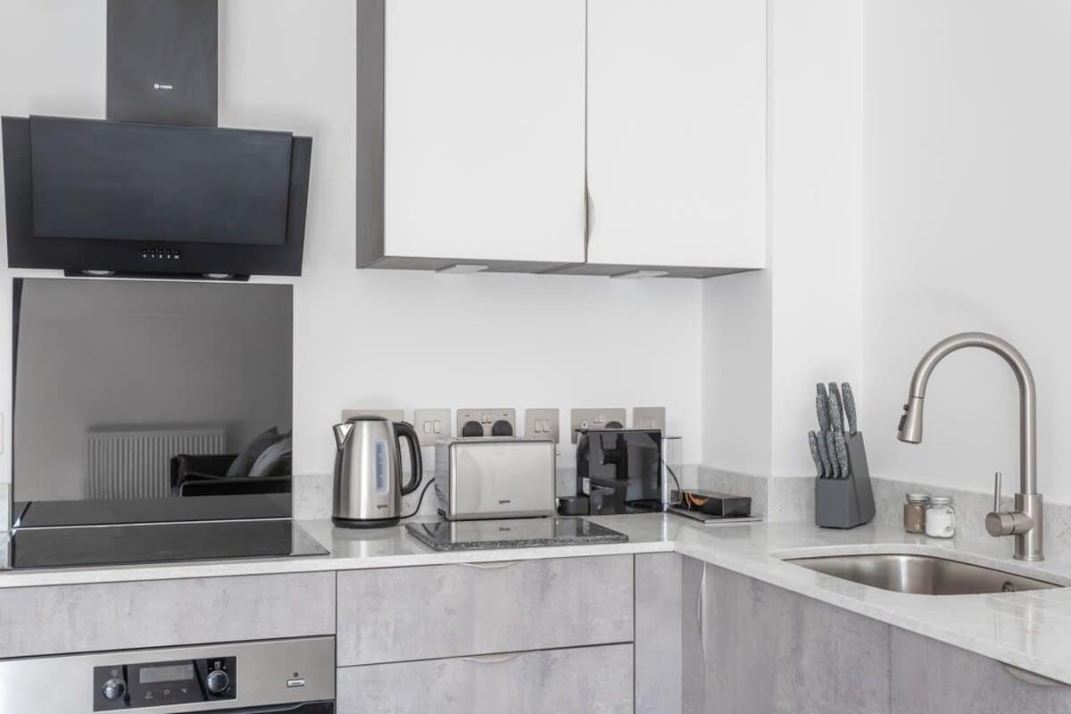 Stayzeni, Ouse Court York Smart 2 Bed Flat Extérieur photo